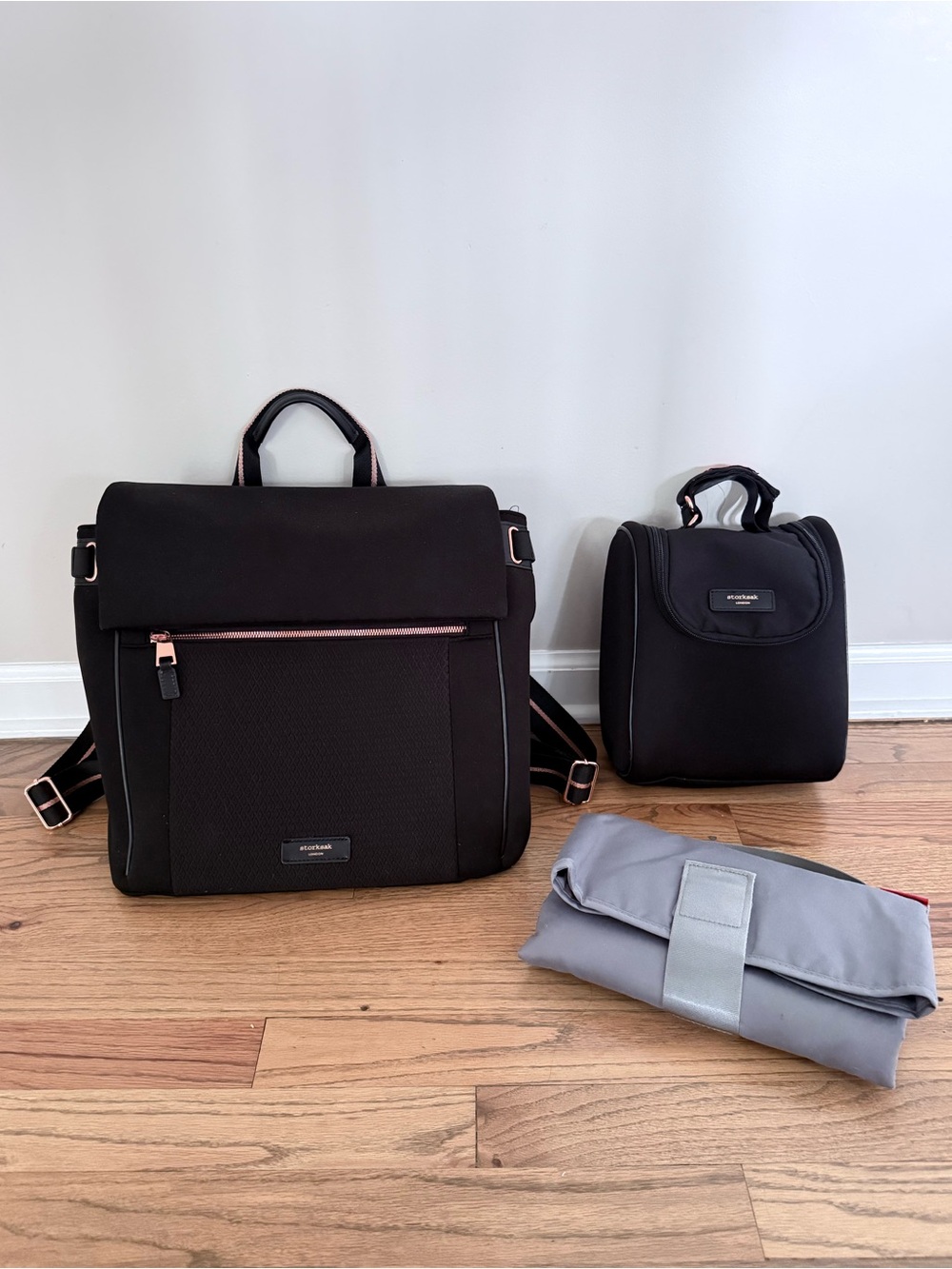 Storksak St James Convertible Diaper Bag Set
